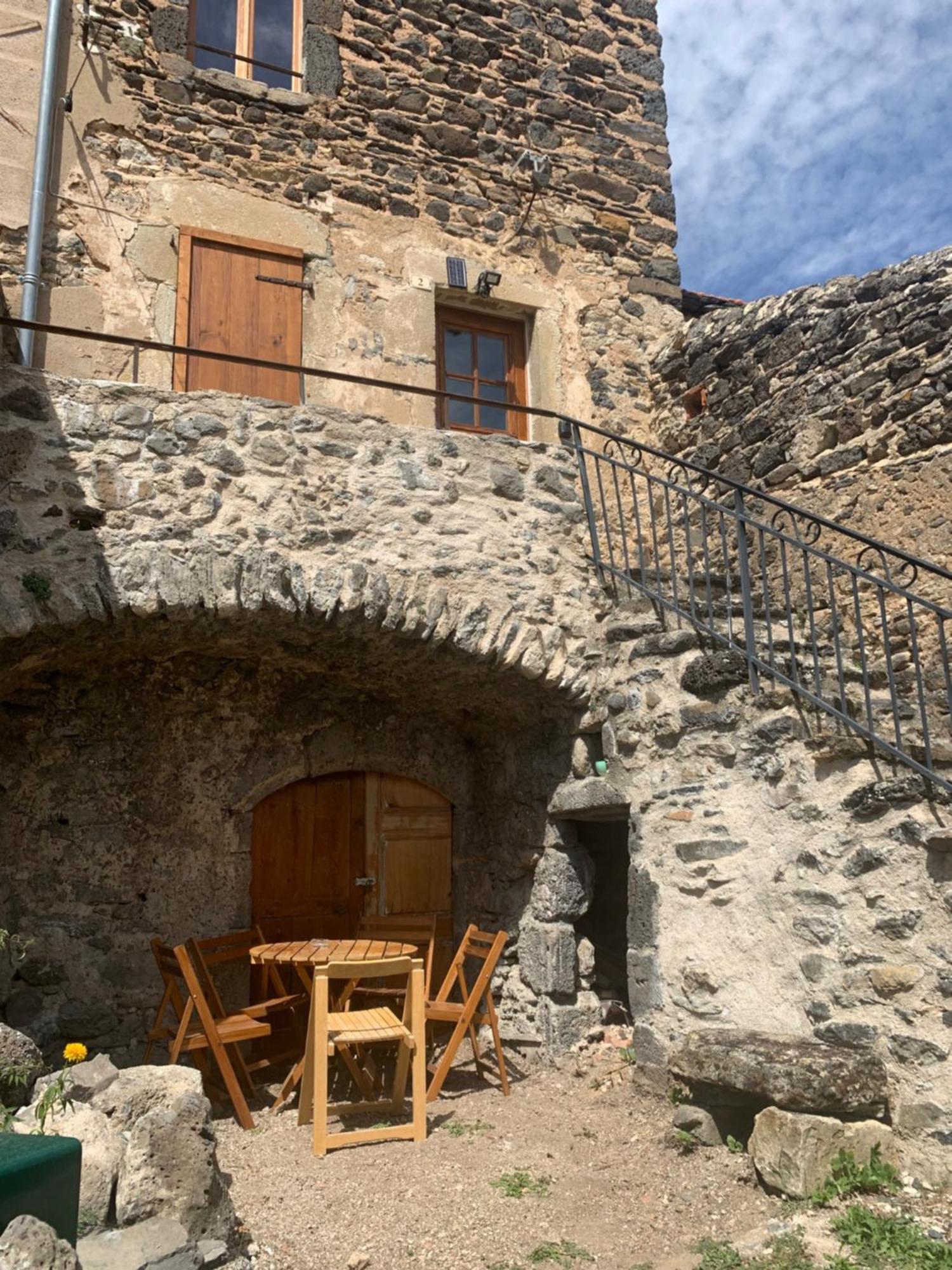 Maison De Vigneron Mareugheol Exterior photo